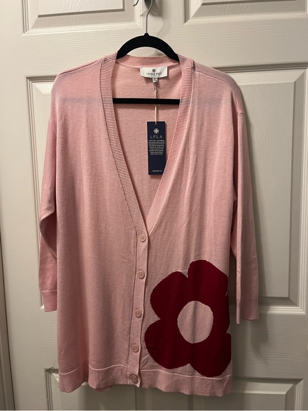 Laurie Felt Lightweight Pink Cashmere Blend Cardigan w/Red Floral Accent
1X NWT